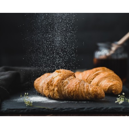 Croissant cu unt - Antonia Golden Sweets